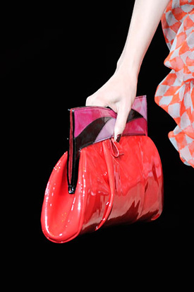 giorgio_armani_clutch_ss_2010.jpg